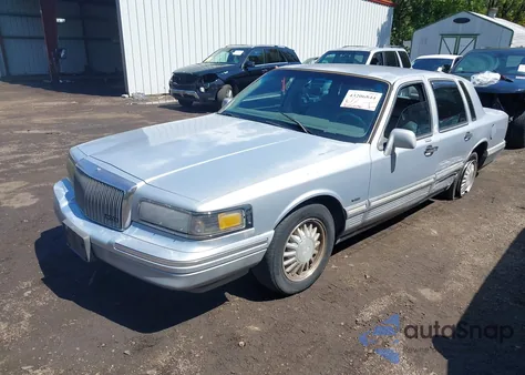 1995 Lincoln Town Car Cartier from USA, damaged, VIN 1LNLM83W6SY639757